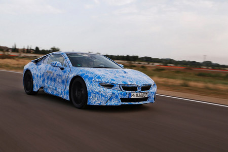 Más detalles y fotos del i8, cortesía de BMW