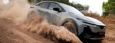 Probamos el Subaru Uncharted: más que un SUV eléctrico es un capaz todoterreno con el que me lo he pasado en grande en tierra, barro y pendientes imposibles