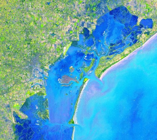 23 sitios turísticos vistos desde el espacio, en magníficas fotografías de la NASA