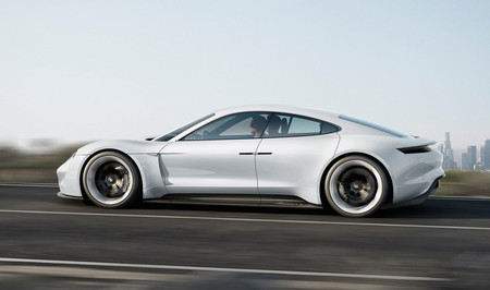 Mission E: los coches eléctricos de Porsche no ofrecerán la carga gratis como los Tesla