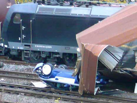 Porsche train crash