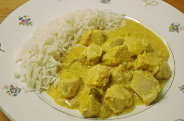 Receta de pollo con salsa de yogur sin lactosa al curry