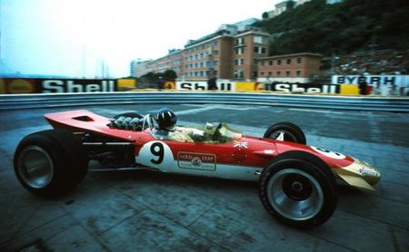 Una vuelta al circuito urbano de Montecarlo con: Graham Hill