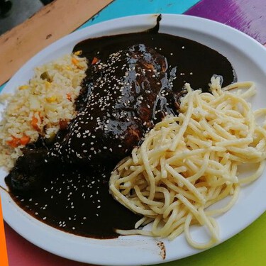 Cuándo y dónde se realizará la Feria “Chile, mole y Pozole” en el Edomex para probar más de 50 opciones de comida típica