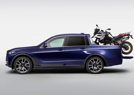 El BMW X7 delira con un formato pick-up, ¿se avecina una Lobo interpretada por alemanes?