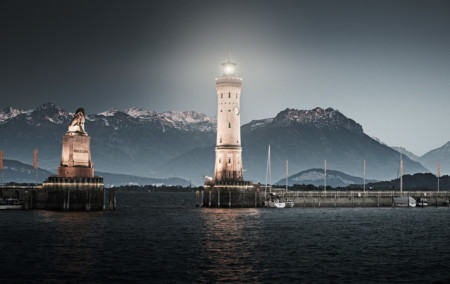 Hafneinfahrt Nacht Hari Pulko 1900x1200