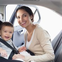 ¡Vacaciones! Cómo viajar con niños en el coche…y no morir en el intento