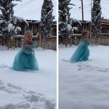 Disfrazada de Elsa, una niña de dos años recrea la famosa escena de Frozen al ritmo de 'Let It Go' durante su primera nevada