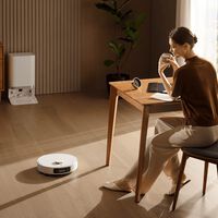 Olvídate de la escoba y la fregona: este robot aspirador Xiaomi rebajado lo hace por ti y se limpia solo