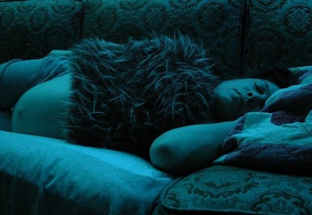 embarazada durmiendo