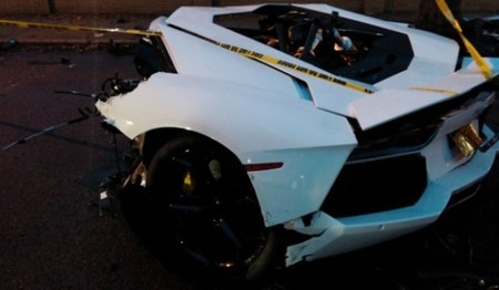 Accidente Aventador