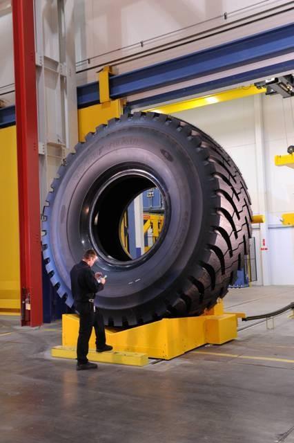 La llanta gigante de Goodyear
