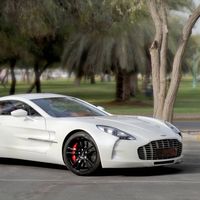 Con 7 años y 300 km, este impoluto Aston Martin One-77 puede alcanzar los 2 millones de euros 