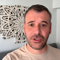 Un autónomo habla alto y claro sobre la realidad en España: "Me sale mejor quedarme en casa y cobrar una paguita" 