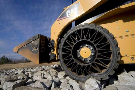 Tweel 5