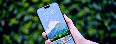 Nos quedamos con peores baterías en Europa por una norma de aviones. Apple ha encontrado un truco de software para saltársela 
