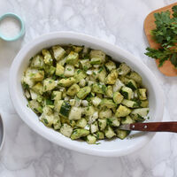 La receta con pepino y aguacate que puedes tener lista en 15 minutos, para una cena refrescante 