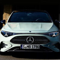 Mercedes-Benz también echa mano de China: su sedán más pequeño ahora tiene motor de Geely 