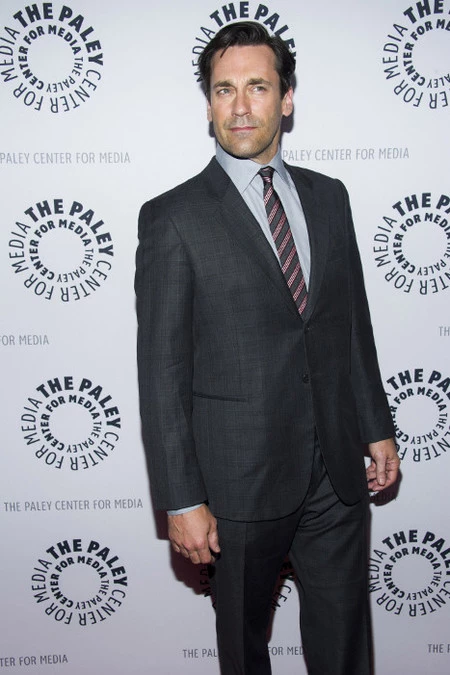 Jon Hamm traje