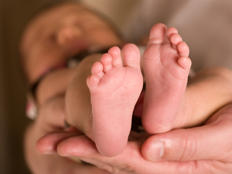 Prueba del talón en el recién nacido: para qué sirve y qué enfermedades detecta