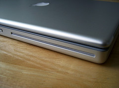 Apple publica una actualización de firmware para las superdrives de MacBooks y MacBooks Pro