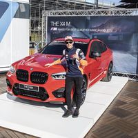Marc Márquez sigue ganando coches por ser el rey de las poles en MotoGP: este BMW X4 M Competition con 510 CV es su último premio