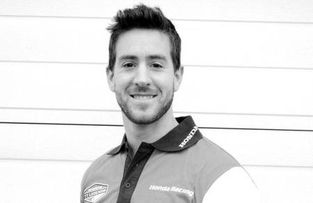 Ha fallecido Simon Andrews