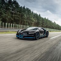 Para grabar un Bugatti Chiron a 400 km/h se necesita otro Chiron. Este es el making of del vídeo del récord de 0-400-0 km/h