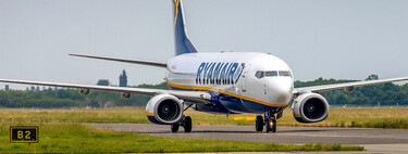 Fly in class "business" It is the new trend among low cost airlines. In all except one: Ryanair