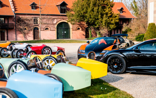 Colección de ocho Bugatti para un cliente de la marca