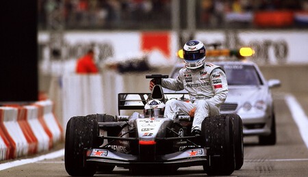 Hakkinen Barcelona F1 2001