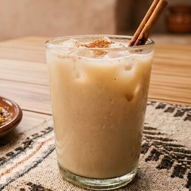 Cómo hacer agua de horchata con maíz y vainilla: una receta aromática y cremosita perfecta para refrescarte 