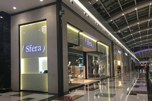 Hoy martes comienza la mayor liquidación de Sfera en el outlet de El Corte Inglés: todo al 70% de descuento 
