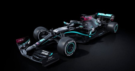 Mercedes cambia el plata por el negro en su coche de Fórmula 1 y correrá así en 2020 para luchar contra el racismo