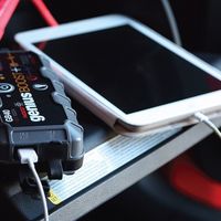 Ocho arrancadores para la batería de tu coche que también cargarán tu teléfono