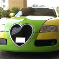 Los ricos quieren un Bugatti Veyron, pero si eres un enviado celestial necesitas algo más 