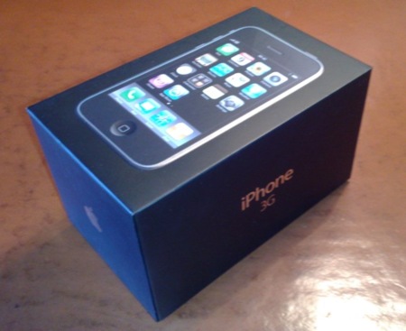 Primer unboxing real del iPhone 3G