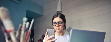 Ni su forma de trabajar ni sus opiniones: lo que más afecta a la Generación Z en el trabajo es la etiqueta que les han puesto