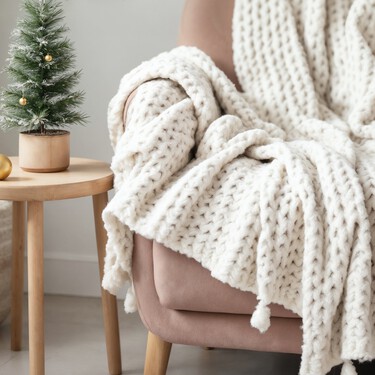 Ya en Primark la cesta bonita y elegante, perfecta para guardar las mantitas del sofá 