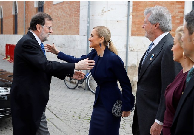Bolso Dior Cristina Cifuentes Premio Cervantes