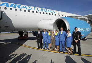 Air Asturias empieza a volar