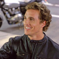Matthew McConaughey quiso dejar atrás las comedias románticas, pero reconoce que este clásico del género sigue siendo su película más rentable 