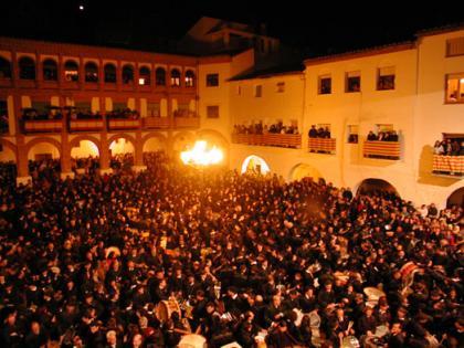"Romper la hora" en Híjar (Teruel)