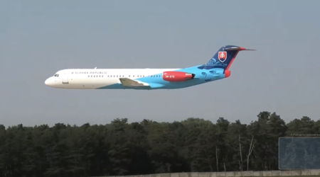 Avion Eslovaquia 2
