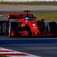 Sebastian Vettel se pone al frente de la Fórmula 1 en un penúltimo día de test desastroso para Mercedes