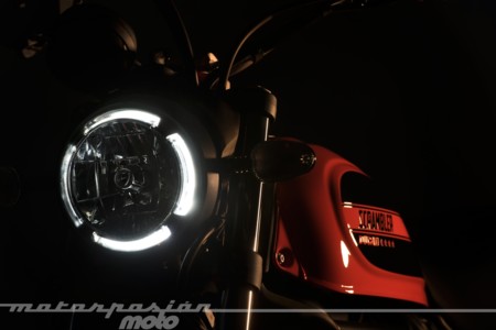 Scrambler Ducati Sixty2 Estudio 023