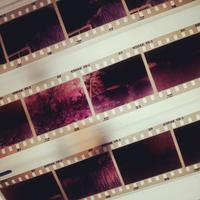 ¿Es correcto mantener una cuenta 572 de bancos con saldo negativo?