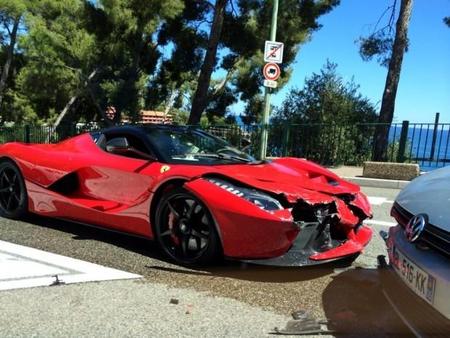 Dolorpasión™: Choca Ferrari LaFerrari en Mónaco