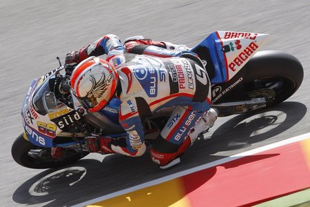 Yonny Hernandez en Silverstone 2010