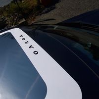 ¡Save the córneas! Ya puedes ver sin riesgo eclipses desde el techo panorámico del nuevo Volvo XC60